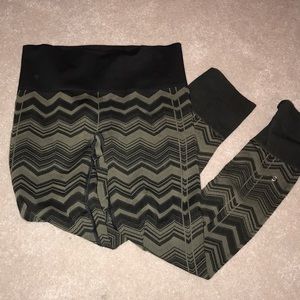 Lululemon cropped leggings!